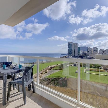 סליאמה Apartment With Stunning Seaviews מראה חיצוני תמונה