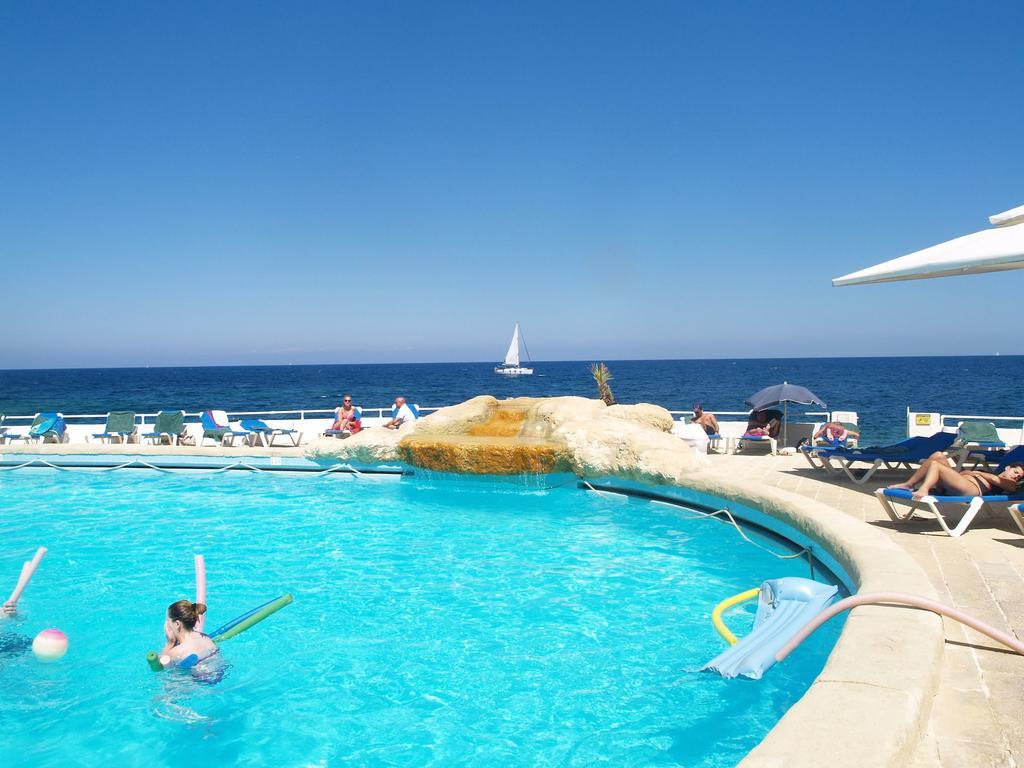סליאמה Apartment With Stunning Seaviews מראה חיצוני תמונה